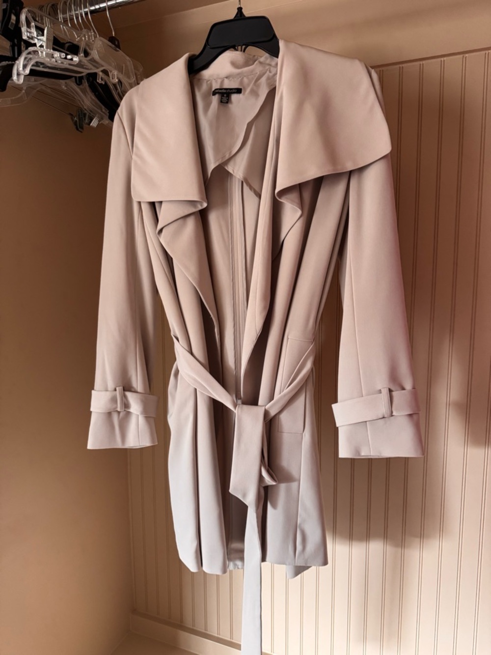Rafaella Studio Light tan Trench Coat with Tie Waist, size 6